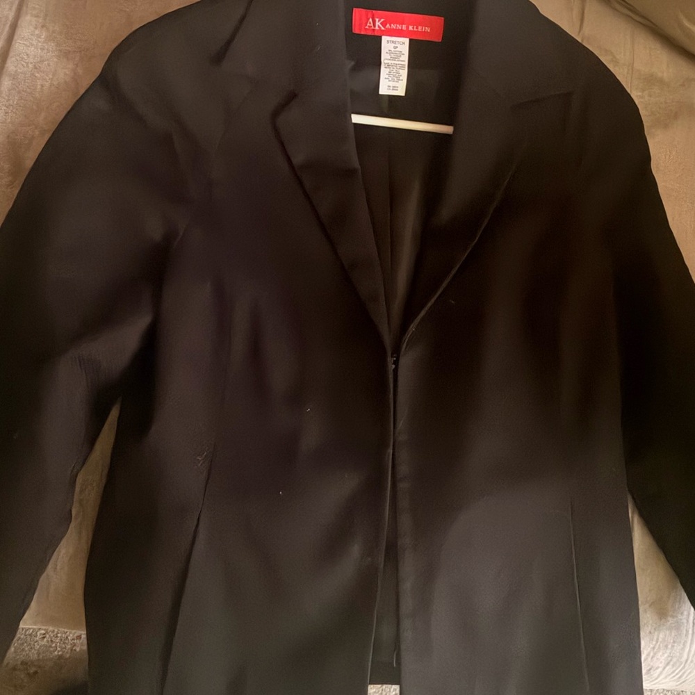 Anne Klein Black Single-Button Blazer